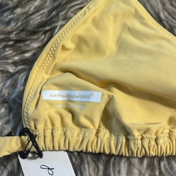 Unsubscribed Swim top triangle M - Picture 9 of 9